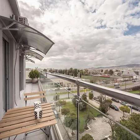 Modern Family Apartment With Rooftop Acropolis View Access-2